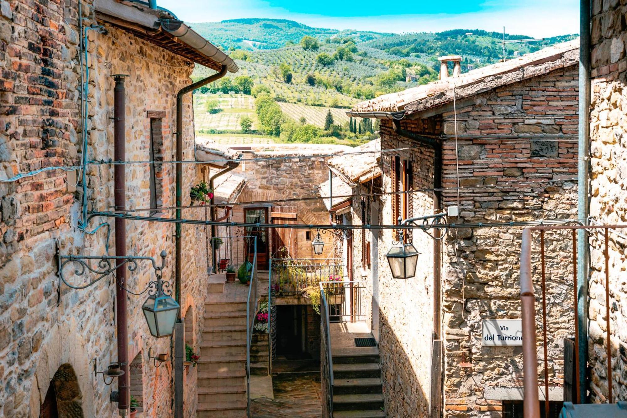 Ostello Bello Assisi Bevagna Eksteriør billede