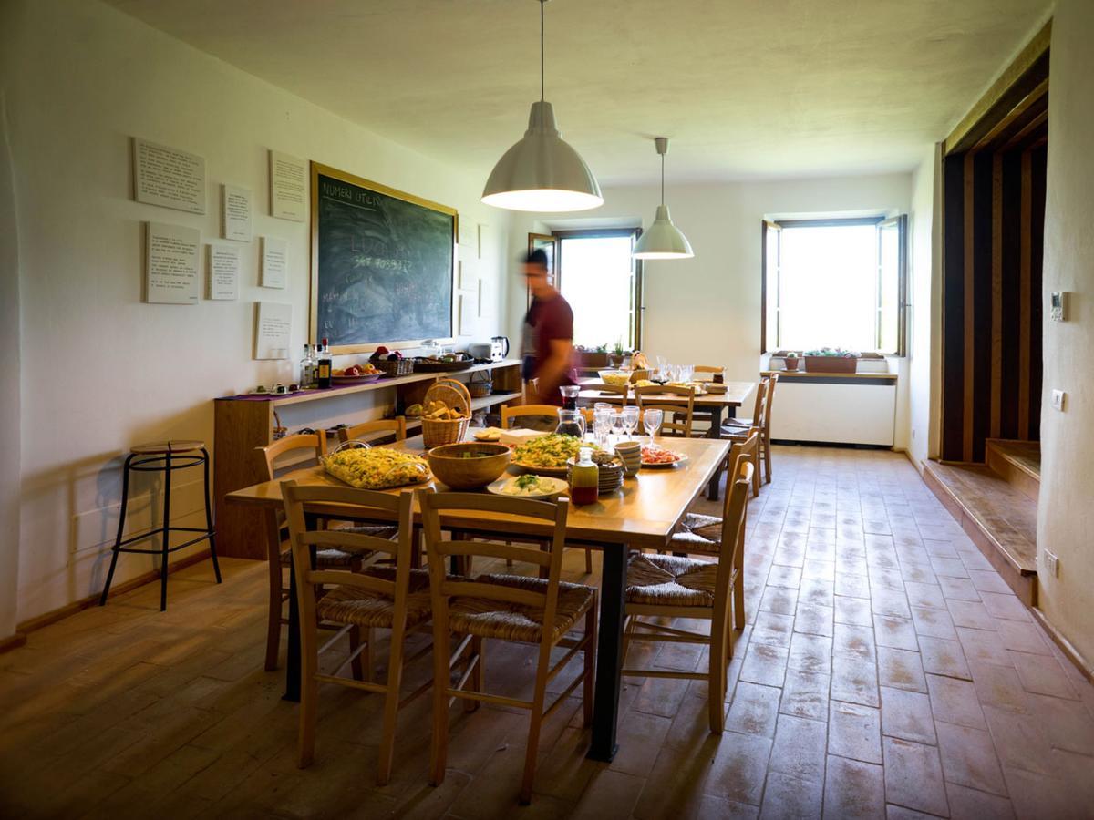 Ostello Bello Assisi Bevagna Eksteriør billede
