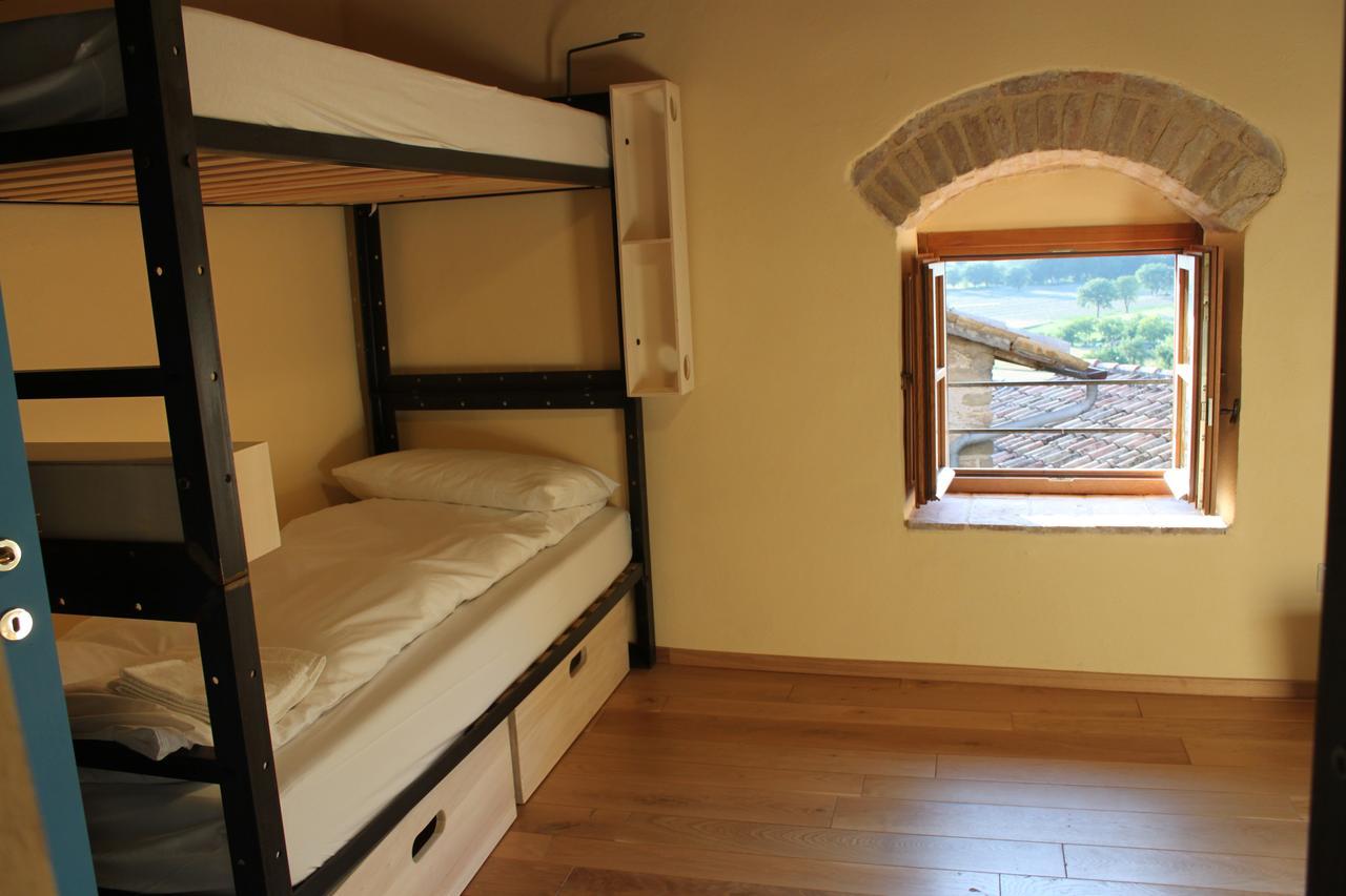 Ostello Bello Assisi Bevagna Eksteriør billede